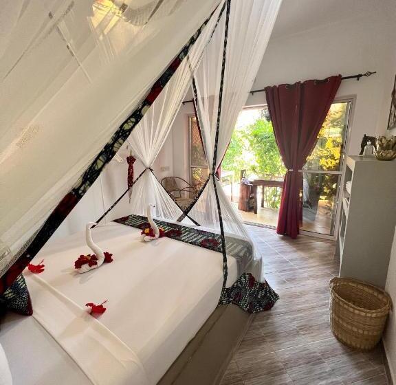 Gadea Boutique Hotel& Gadea Garden Italian Restaurant