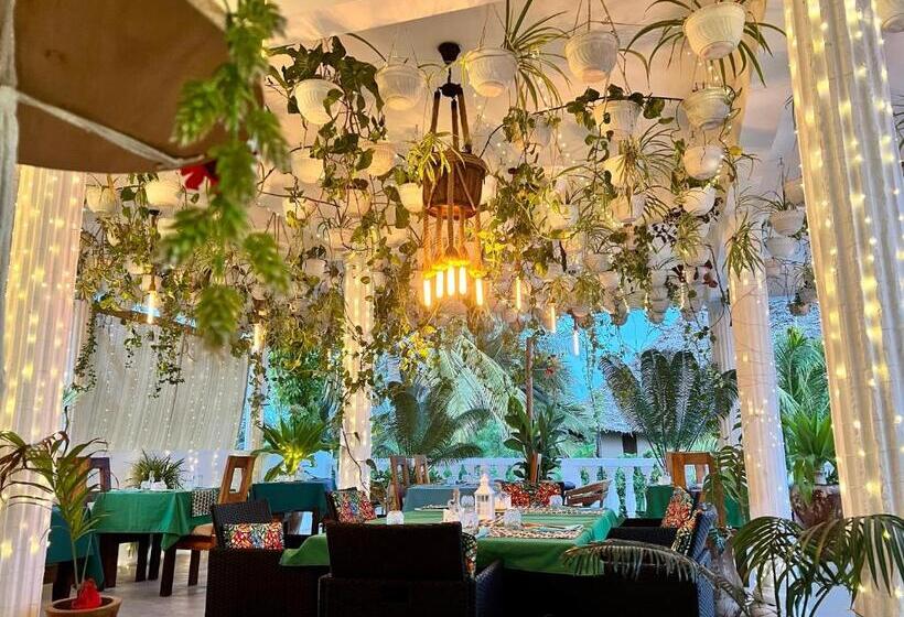 Gadea Boutique Hotel& Gadea Garden Italian Restaurant