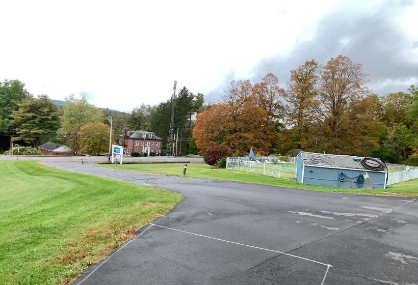 هتل American Inn Lee