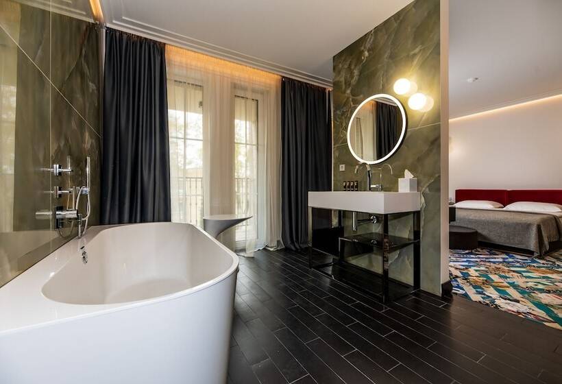 Amsterdam Plaza Hotel & Spa