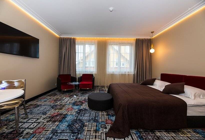 Amsterdam Plaza Hotel & Spa