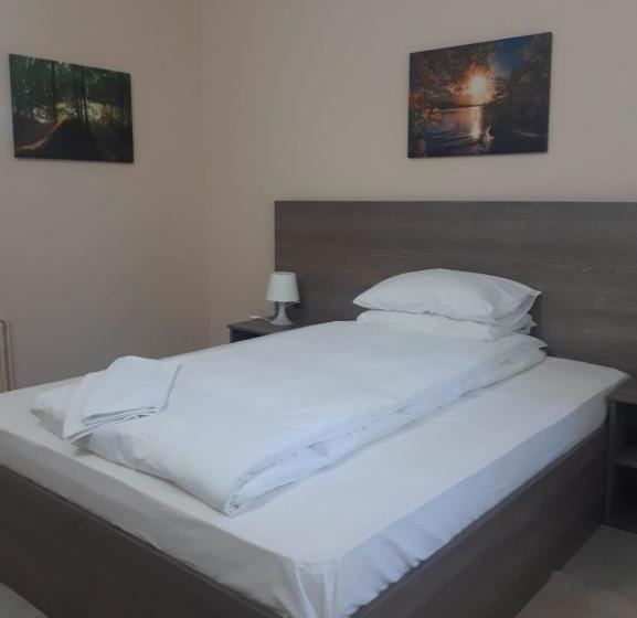 בית מלון כפרי Breaza