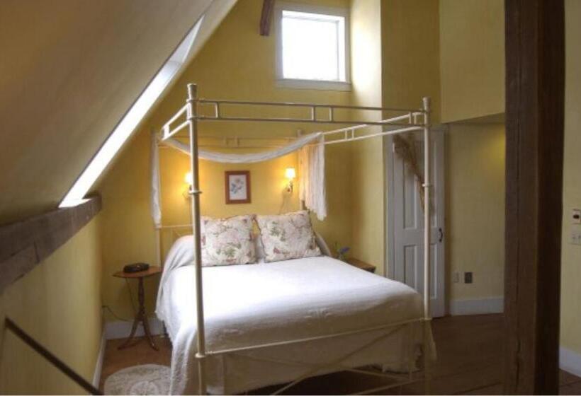 فندق Gedney Farm