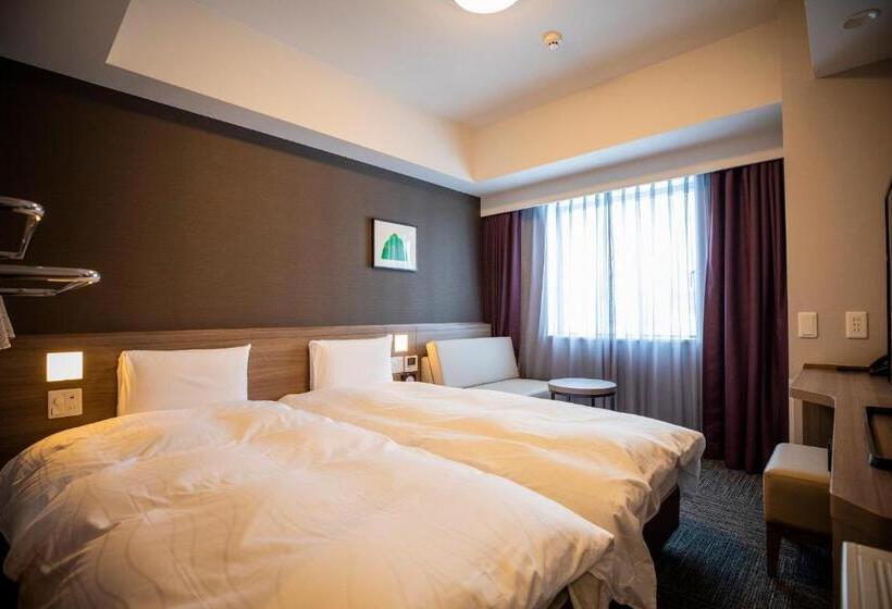 فندق La Vista Furano Hills Natural Hot Spring