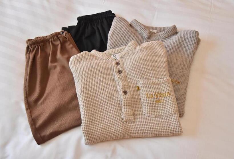 فندق La Vista Furano Hills Natural Hot Spring