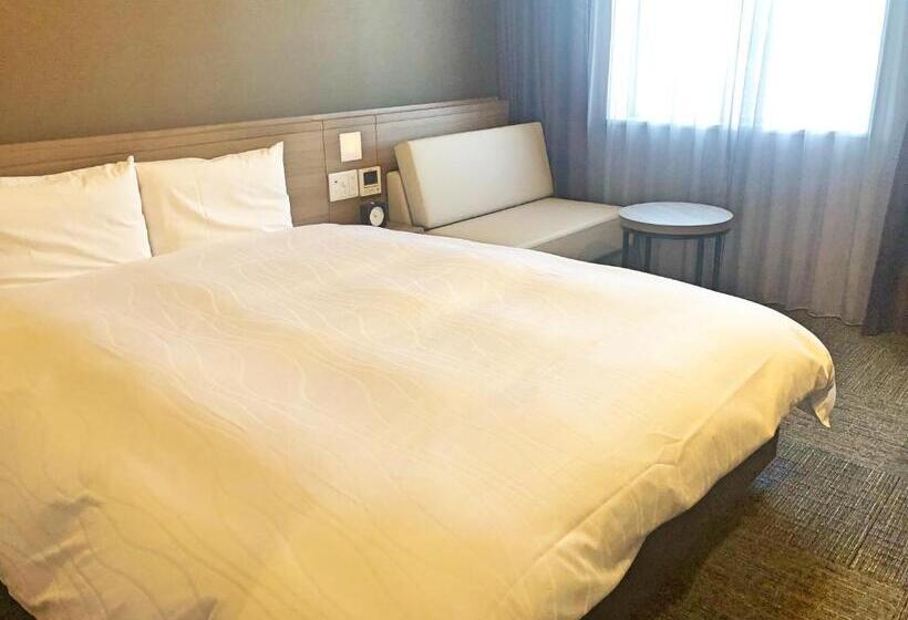 فندق La Vista Furano Hills Natural Hot Spring