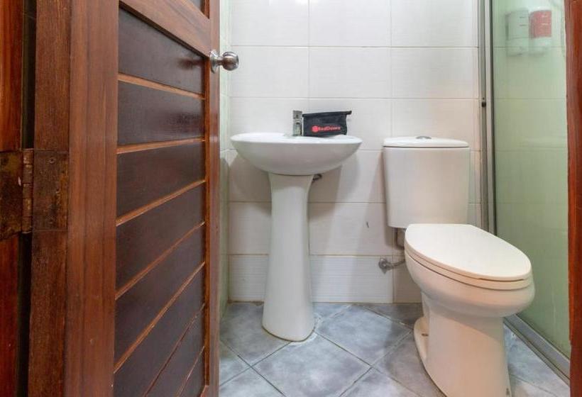 Hotel Reddoorz Near Manlurip Rotonda Tacloban