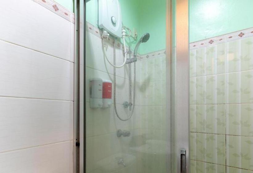 Hotel Reddoorz Near Manlurip Rotonda Tacloban