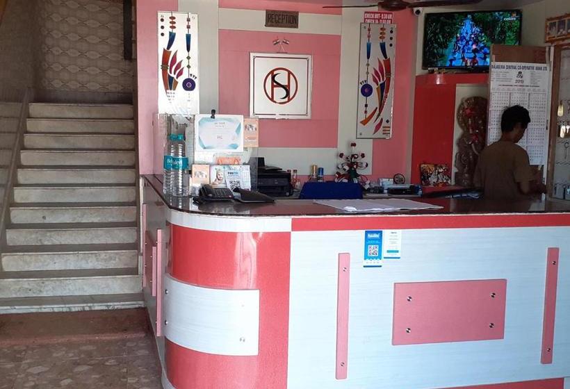 בית מלון כפרי Goroomgo Sunny Digha