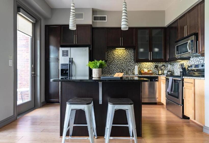 Отель The Guild Downtown | Seaholm