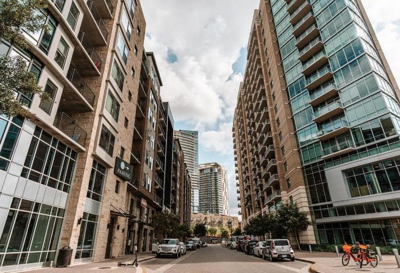 Отель The Guild Downtown | Seaholm