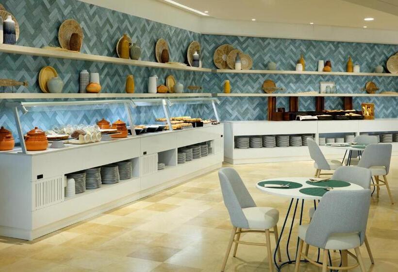 هتل The Signature Level at Grand Palladium Sicilia Resort & Spa
