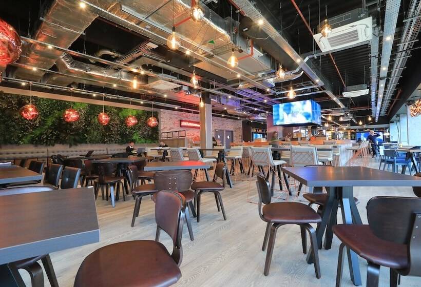 Village Hotel Basingstoke