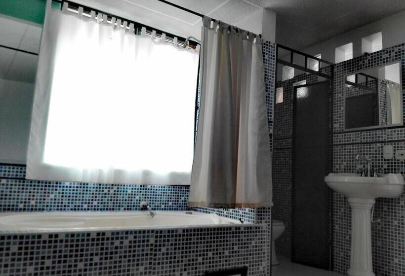 בית מלון כפרי Yorytania Boutique