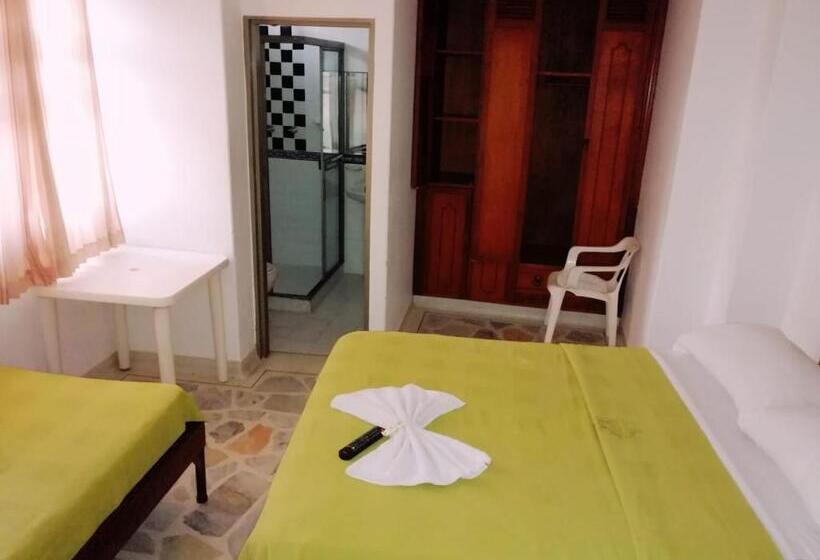 هتل Yorytania Boutique