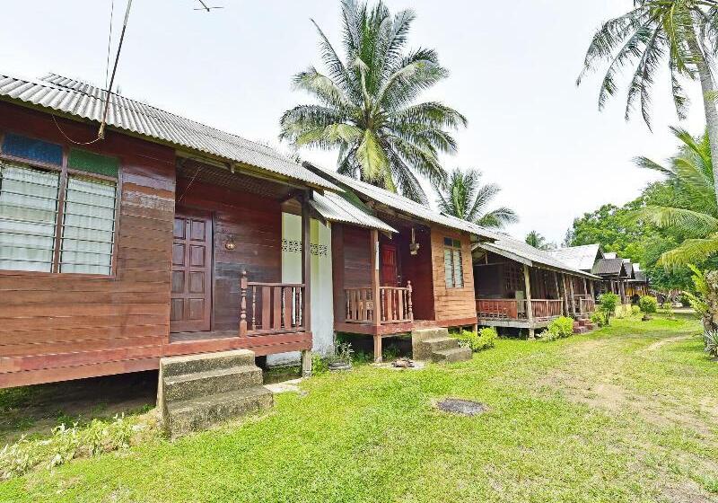 Отель Zen Rooms Pelangi Beach Resort