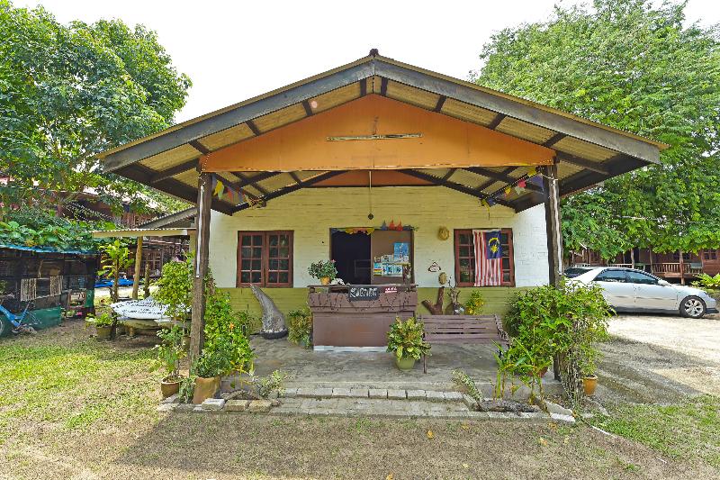 Отель Zen Rooms Pelangi Beach Resort