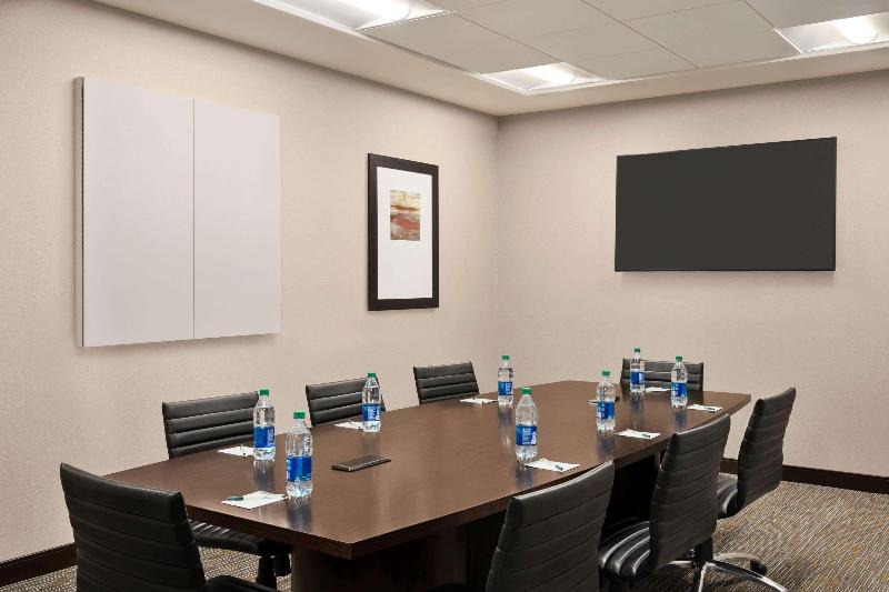 酒店 Courtyard By Marriott Seattle Seatac Airport