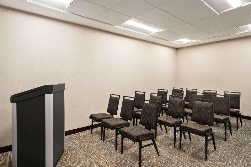 酒店 Courtyard By Marriott Seattle Seatac Airport