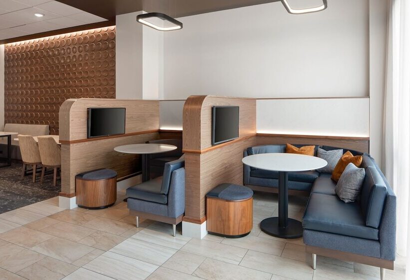 호텔 Courtyard By Marriott Seattle Seatac Airport