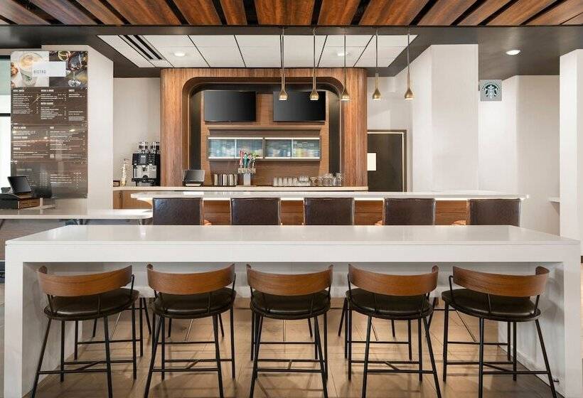 酒店 Courtyard By Marriott Seattle Seatac Airport