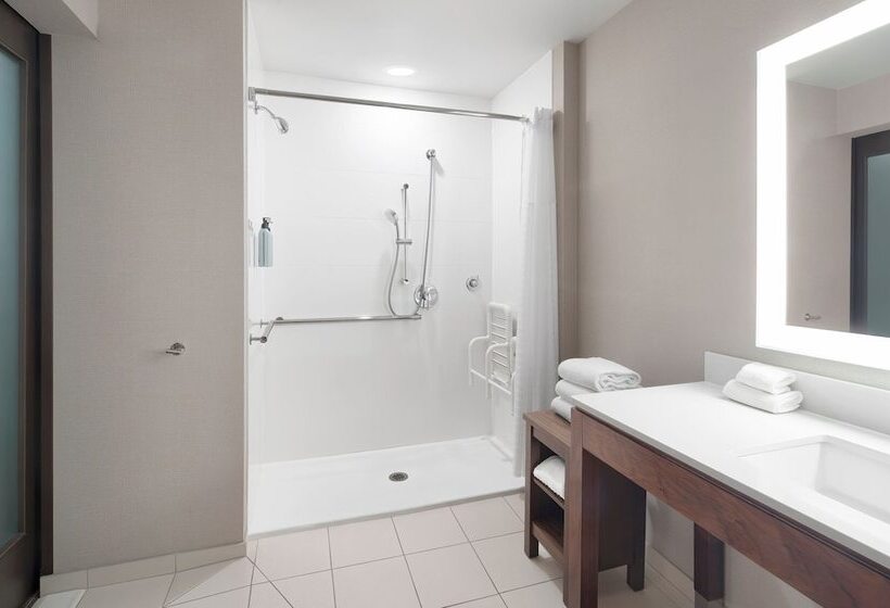 호텔 Courtyard By Marriott Seattle Seatac Airport