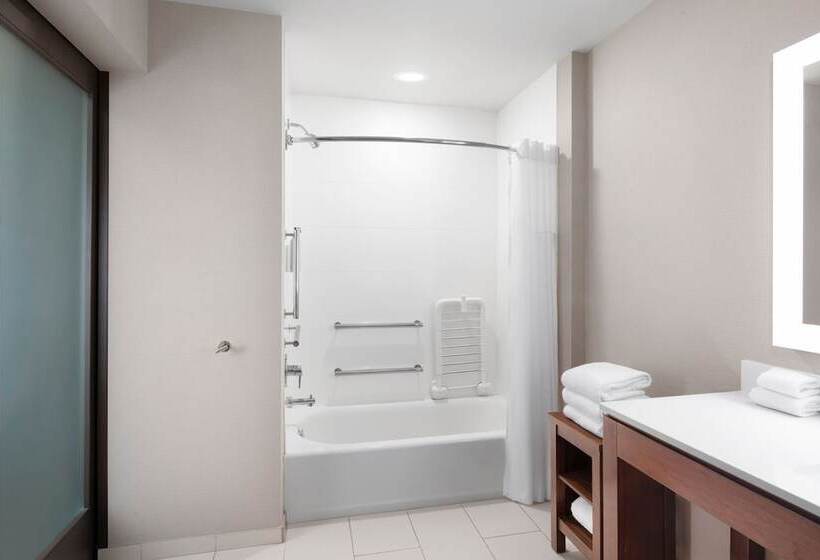 호텔 Courtyard By Marriott Seattle Seatac Airport