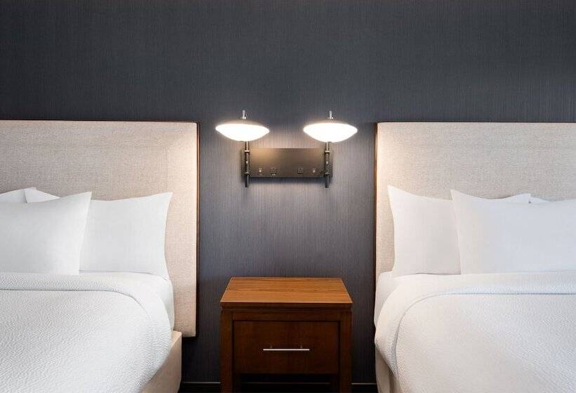 호텔 Courtyard By Marriott Seattle Seatac Airport