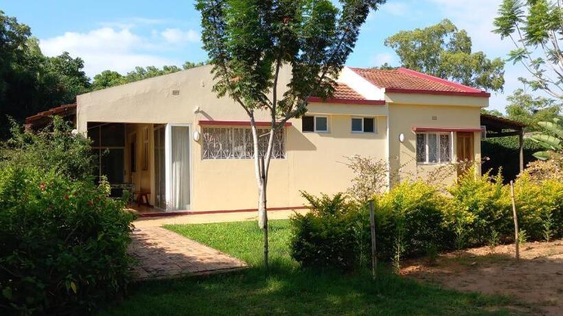 بنسيون Ancha's Oasis