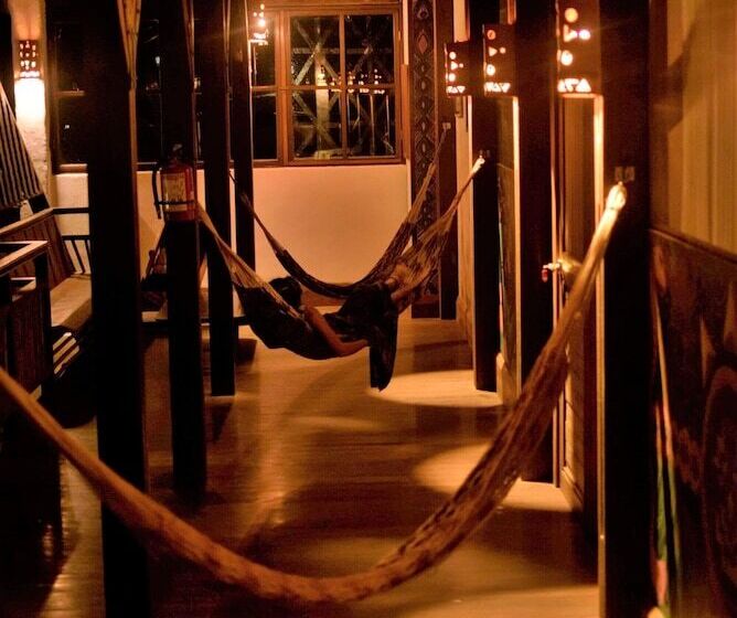 پانسیون La Fauna