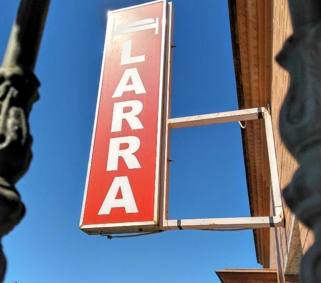 Pensión Larra