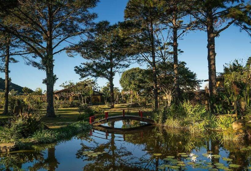 ペンション Pousada Mevlana Garden