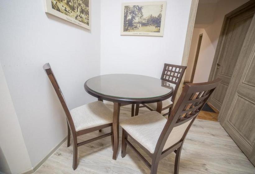 Villa Zhanna Central Park