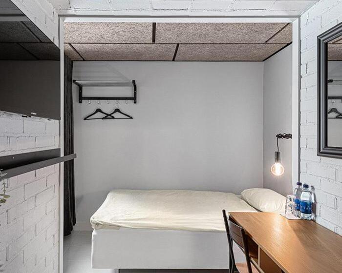 호스텔 Kallhällsbaden Strandhotell