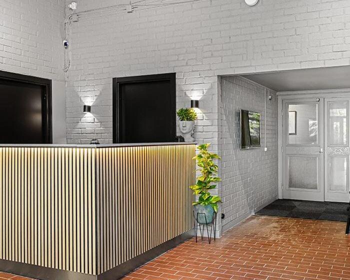 호스텔 Kallhällsbaden Strandhotell