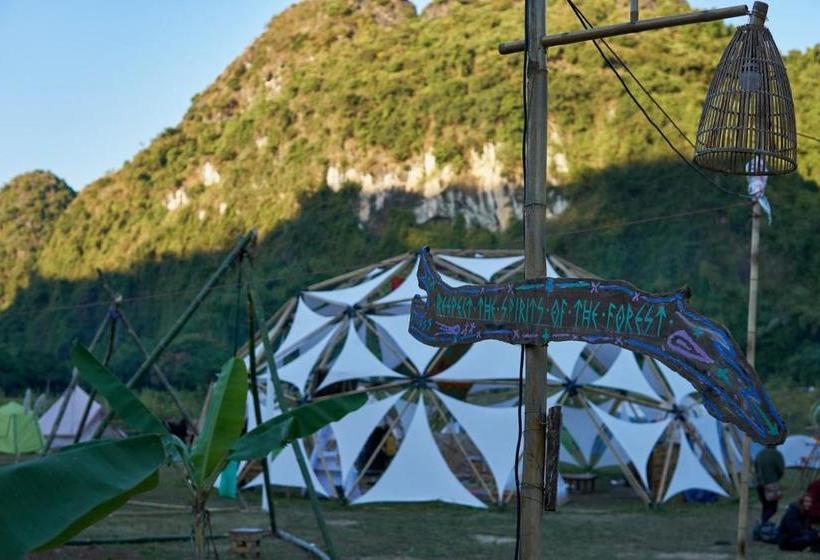 هاستل Woodstock Jungle Camp