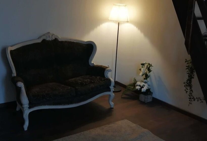 B&b Castello Di Cavaione