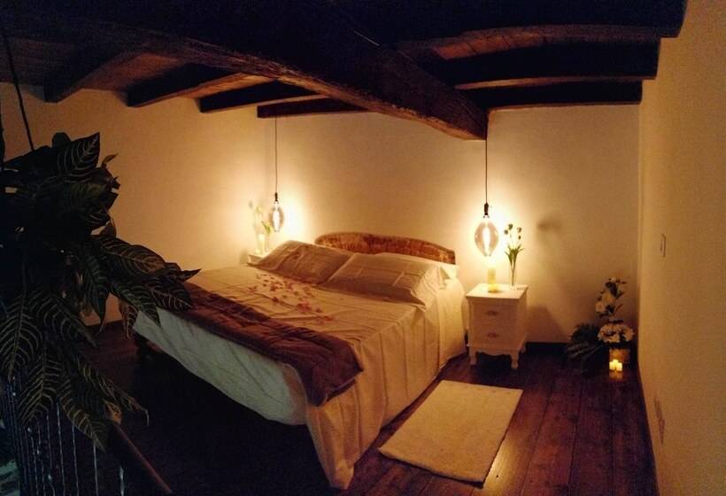 B&b Castello Di Cavaione