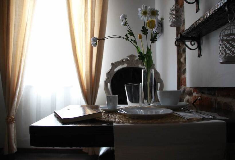 B&b Castello Di Cavaione