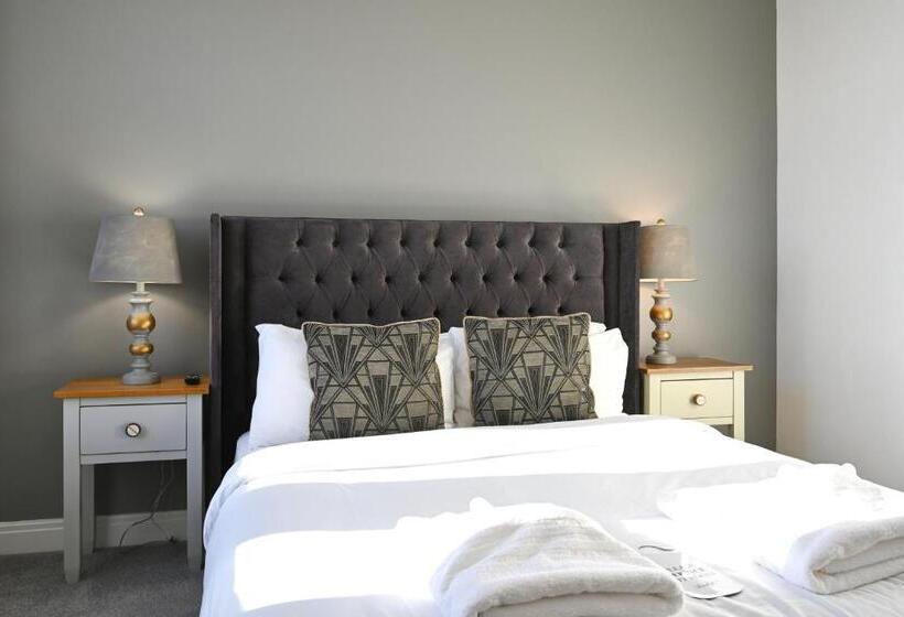 צימר Rooms At The Dressers Arms