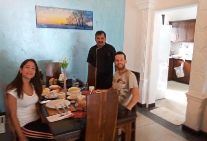 مبيت وإفطار Villa Ananthaya