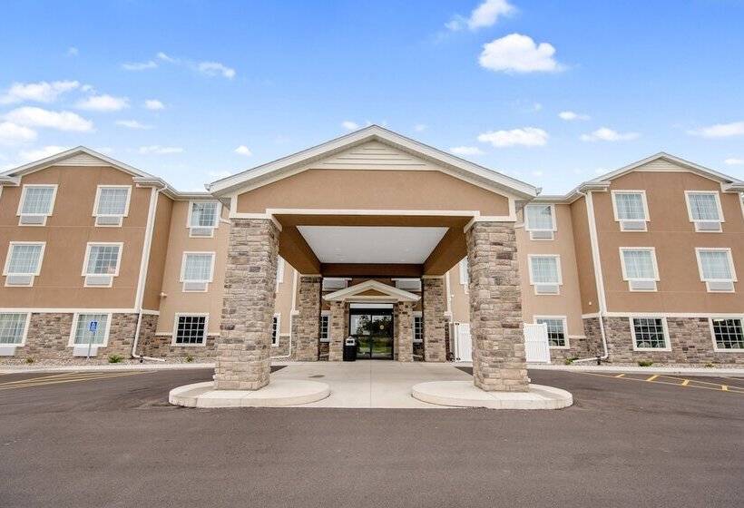 Cobblestone Hotel & Suites Austin