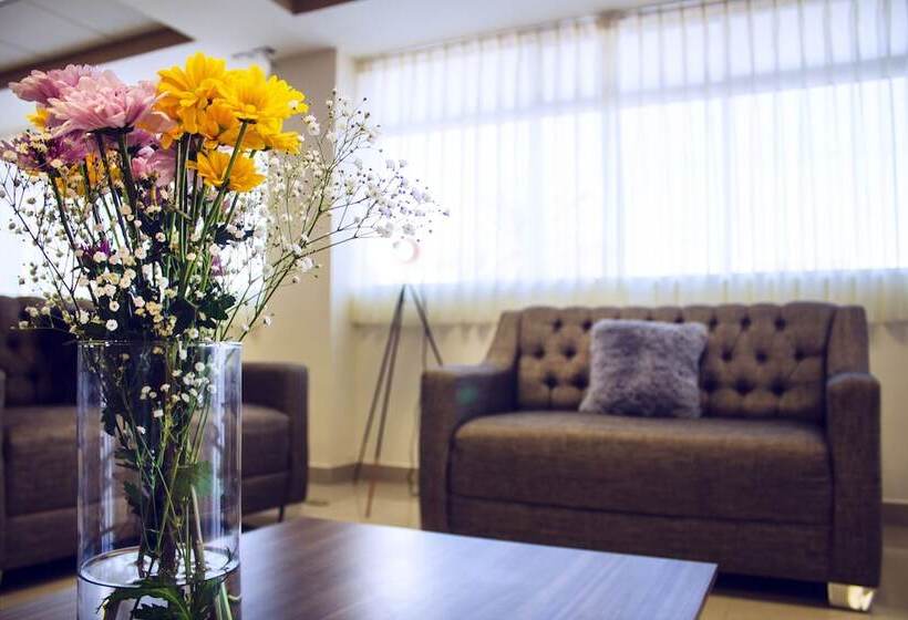 ホテル Alo! Express