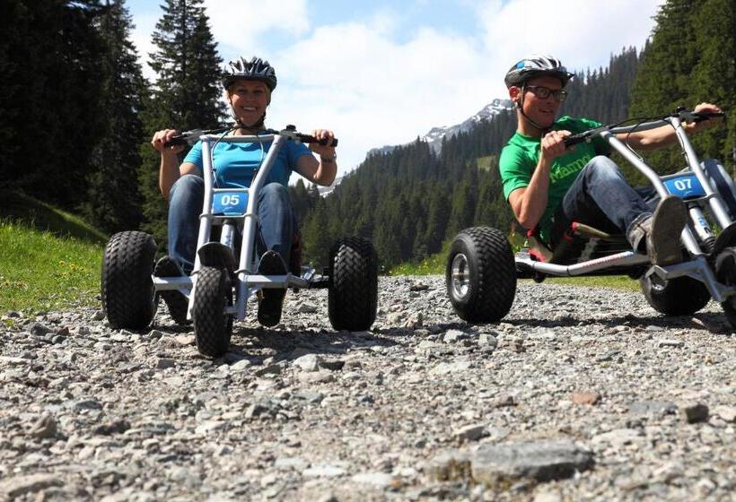 فندق Bradabella   Montafon