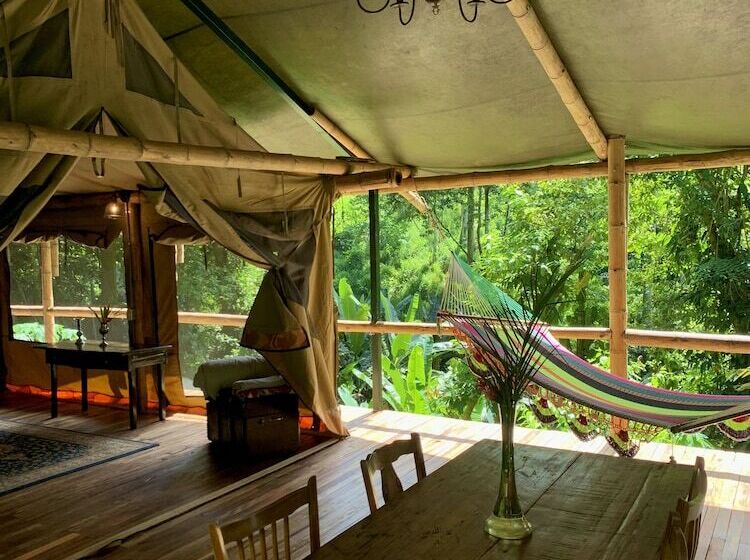 בית מלון כפרי Colina Secreta   Glamping And Villas