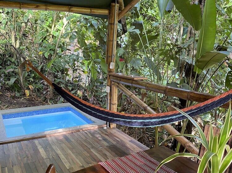 בית מלון כפרי Colina Secreta   Glamping And Villas