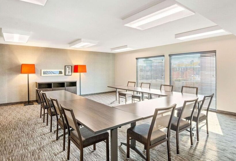 هتل Country Inn & Suites By Radisson, Flagstaff Downtown, Az