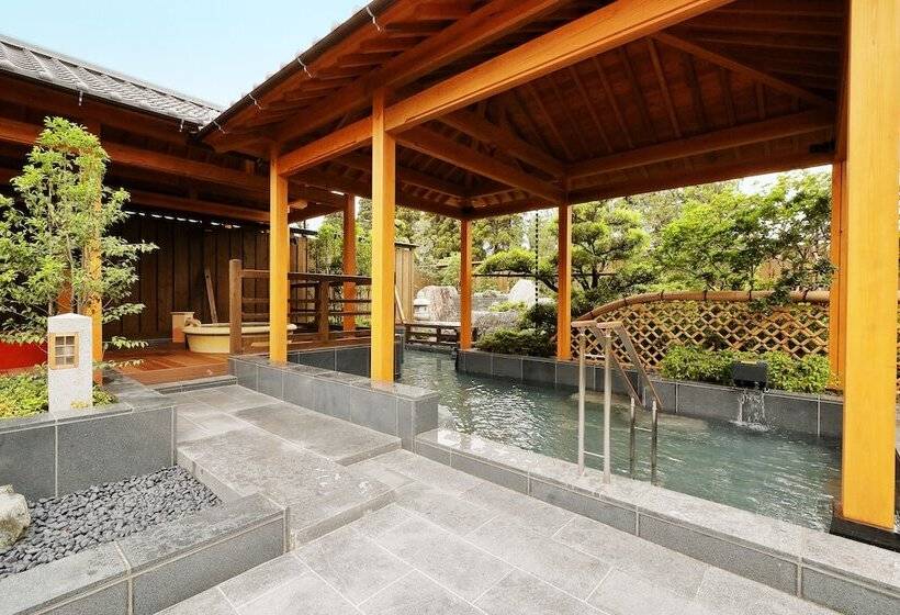 فنادق الكبسولة Yurakujo