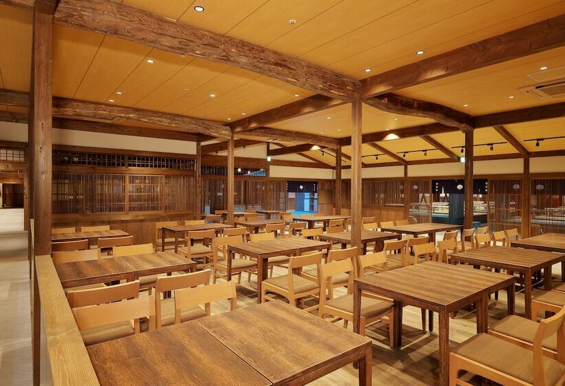 فنادق الكبسولة Yurakujo