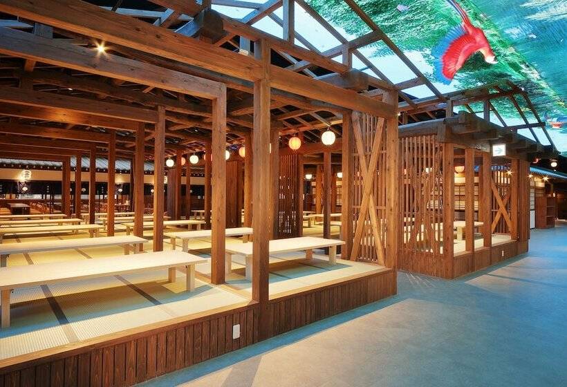 فنادق الكبسولة Yurakujo